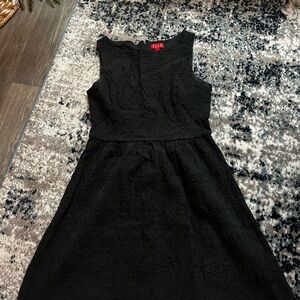 Black Sleeveless Dress